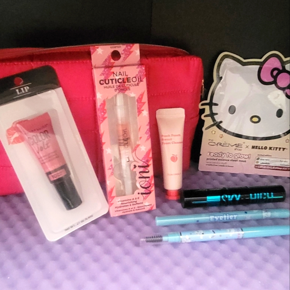 Hello Kitty and friends "Pamper Me" Bundle
